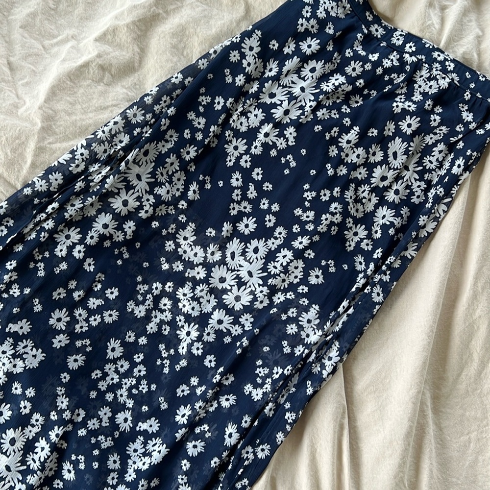 Small Hollister Navy Blue Floral Skirt